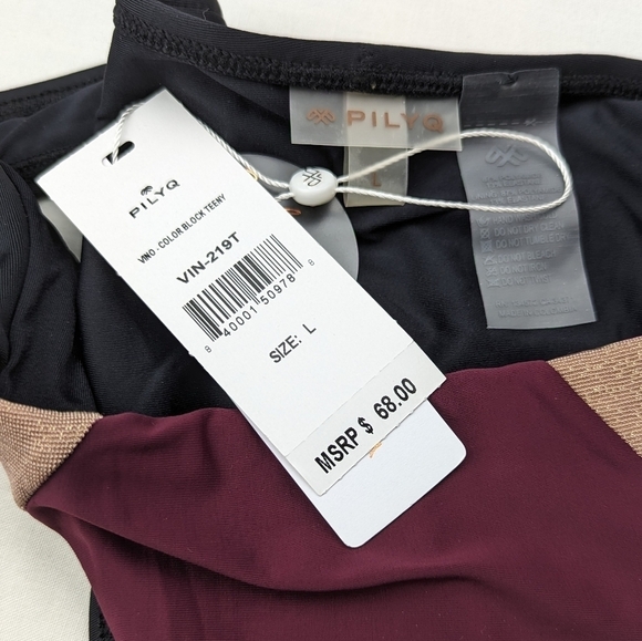 PilyQ
Vino Color Block Teeny Cheeky Coverage
Bikini Bottom - Picture 5 of 9